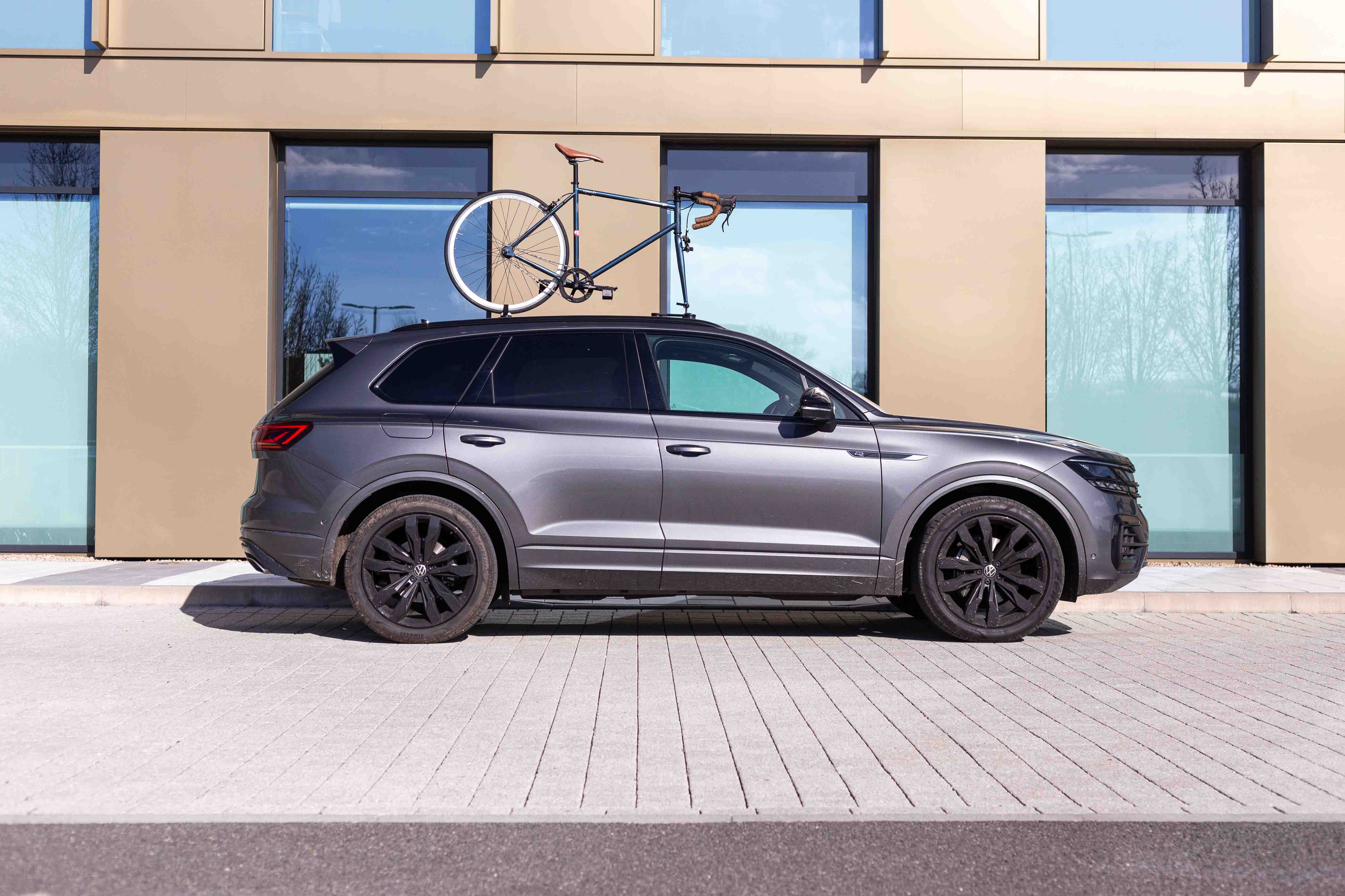 Vw arteon bike online rack